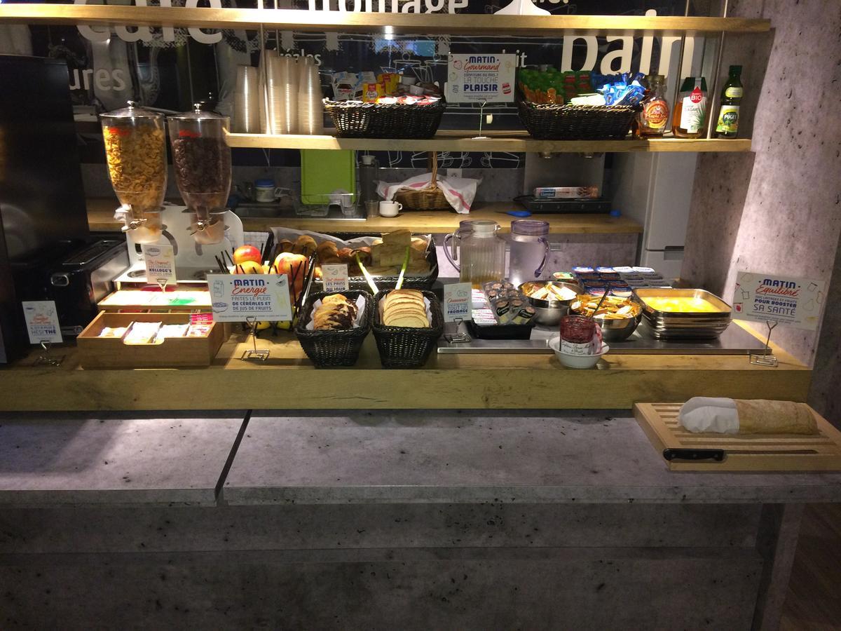 ibis budget Tarbes Buitenkant foto