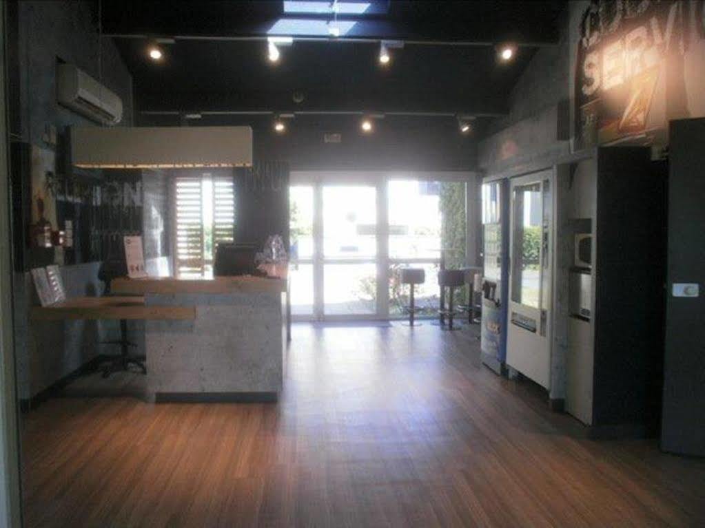 ibis budget Tarbes Buitenkant foto